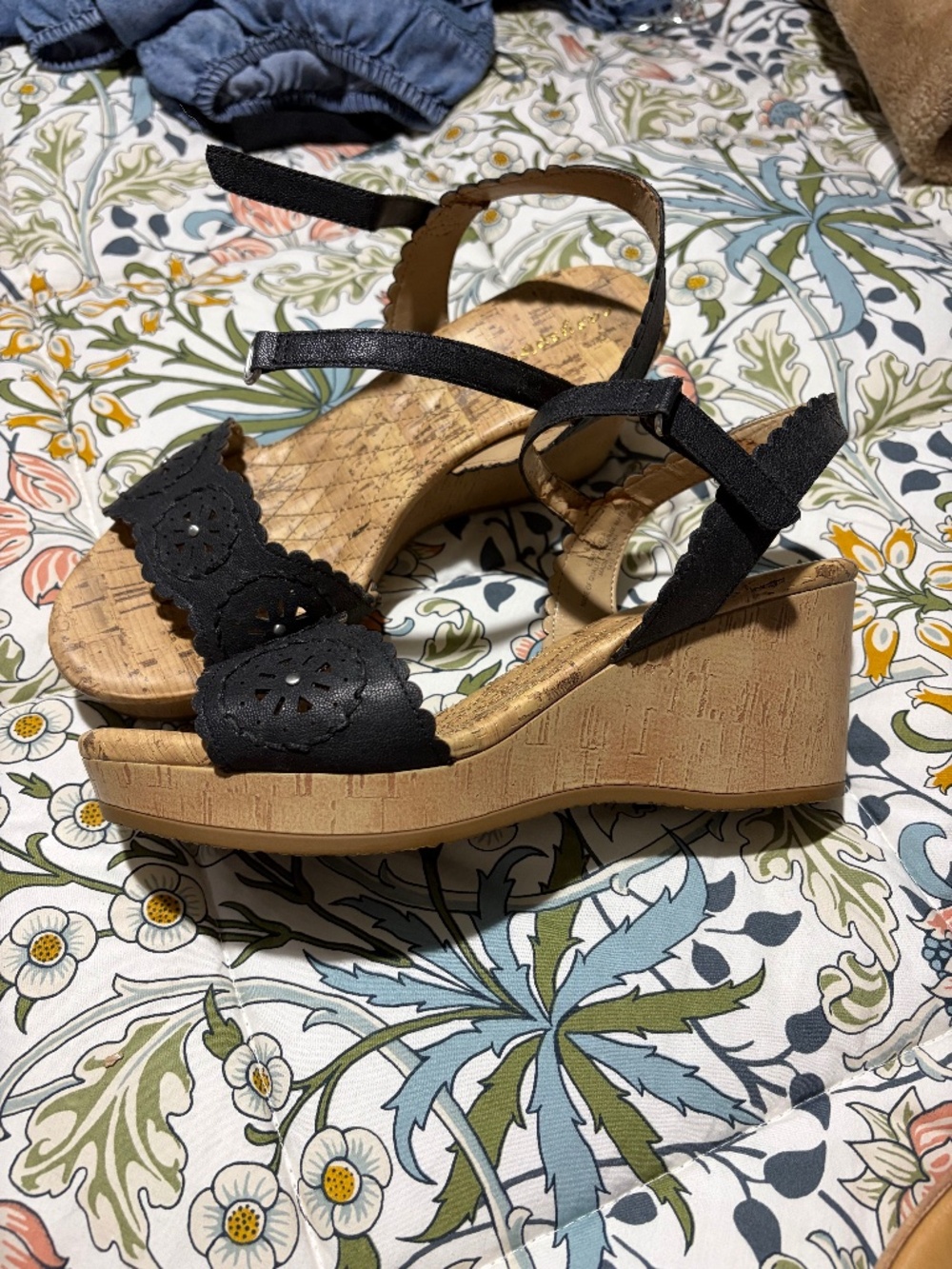 Wedge sandals